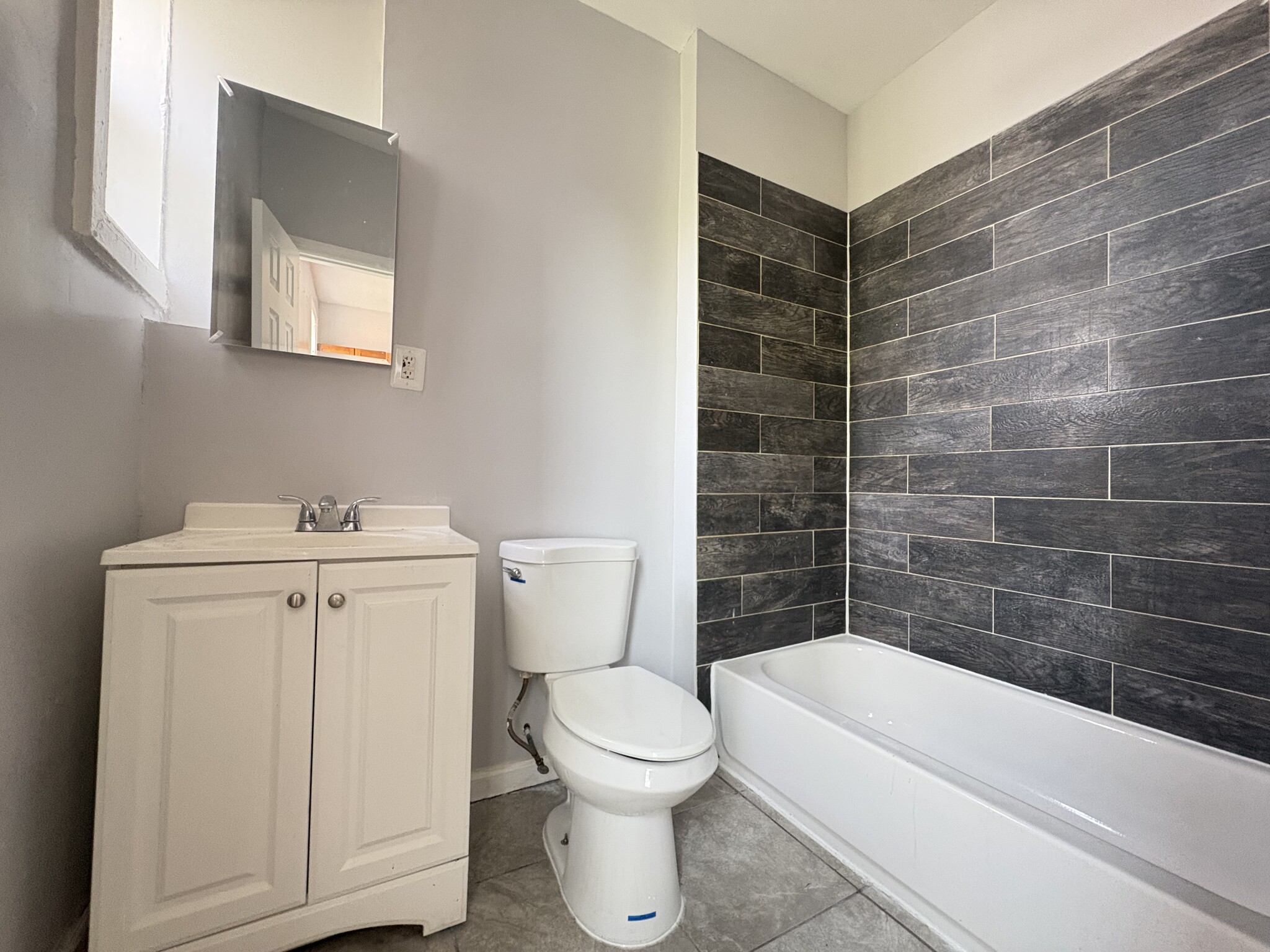 222 3rd St 7 - 224 3rd St
