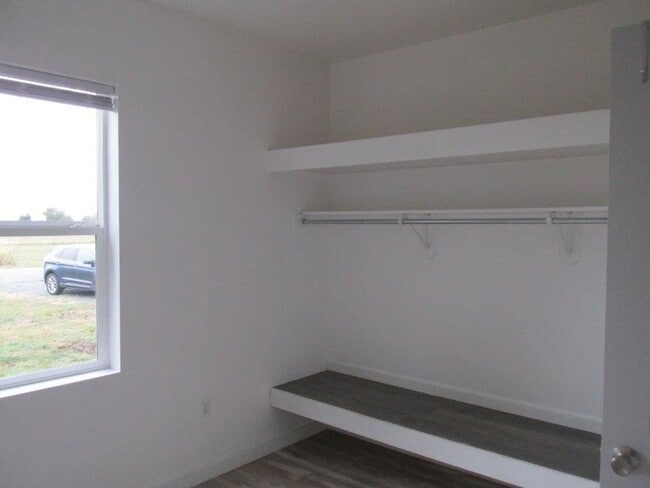 Building Photo - 3 Bedroom House in Mount Vernon