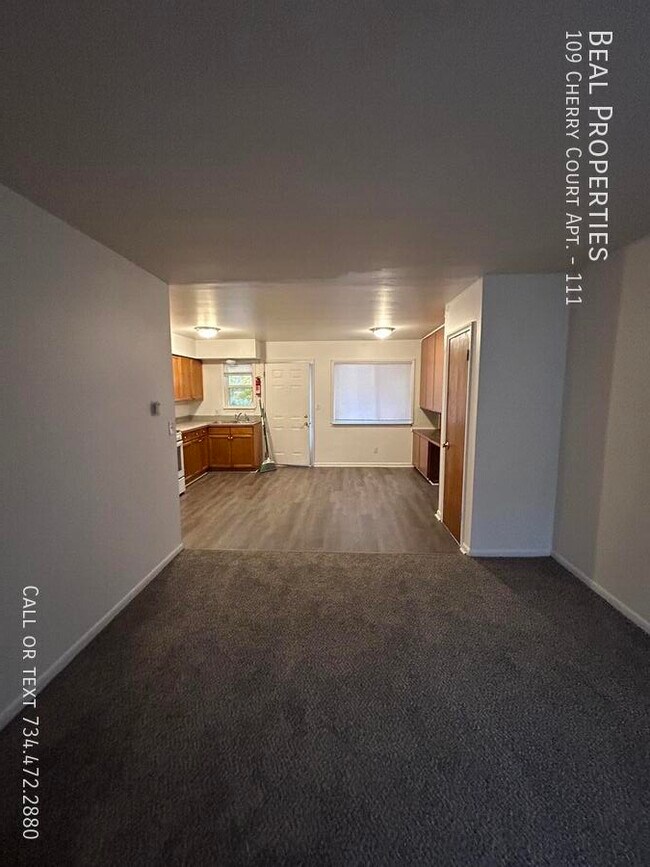 Building Photo - 109 Cherry Ct