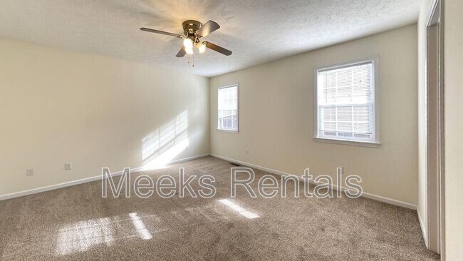 Building Photo - 246 Tackett Branch Rd