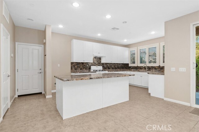Building Photo - 14564 Monet Dr