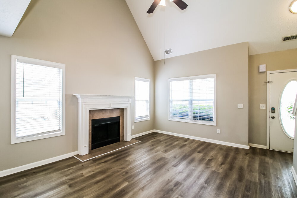 Building Photo - 216 Rivergate Ct