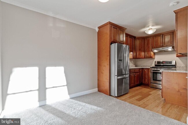 Building Photo - 4413 Romlon St