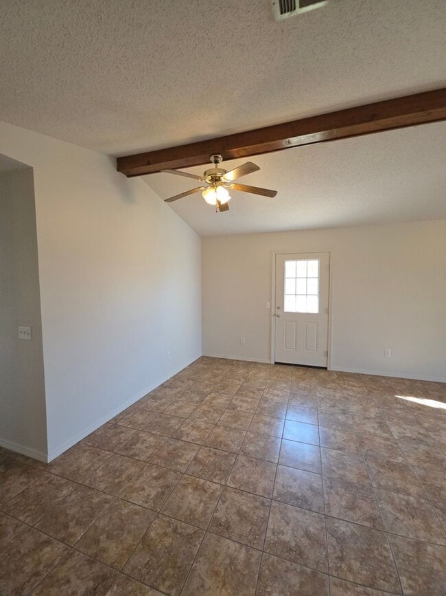 Building Photo - 817-825 West 12th St.