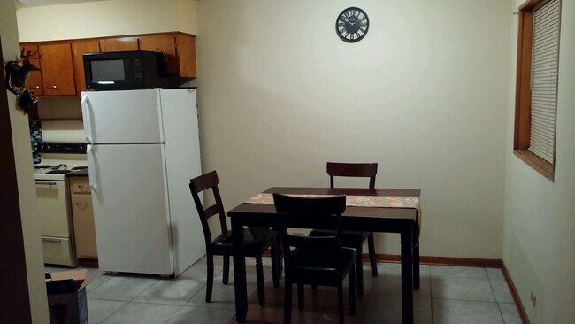 KITCHEN - 226 W Division St