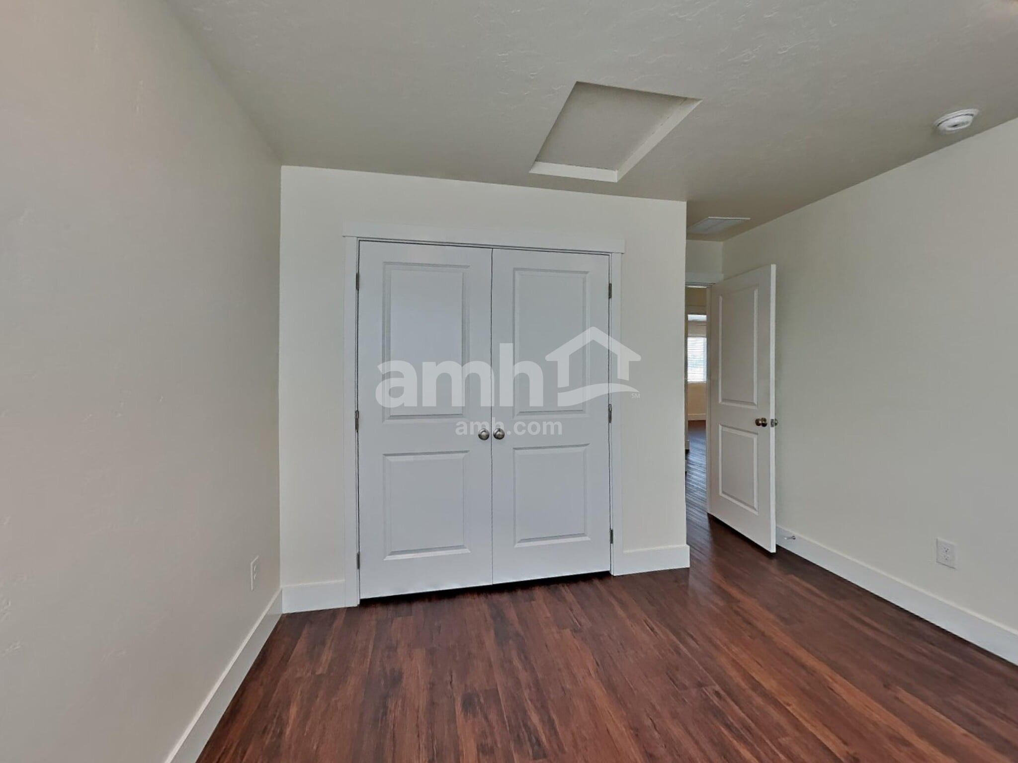 Building Photo - 1453 N Alderleaf Rd