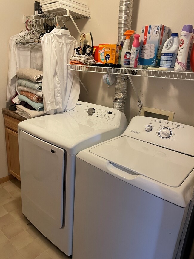 Building Photo - 415 Washington Ave