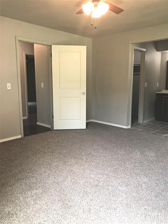 Building Photo - 1512 Venus Cir