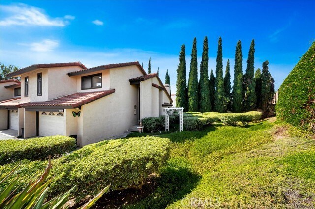 Building Photo - 5151 Walnut Ave