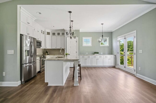 Building Photo - Charming 3-Bedroom Bunn Home with Granite ...