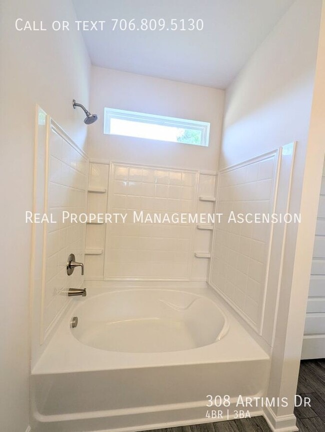 Building Photo - 308 Artimis Dr