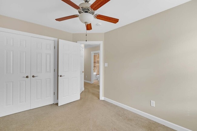 Building Photo - 112 Peyton Randolph Dr