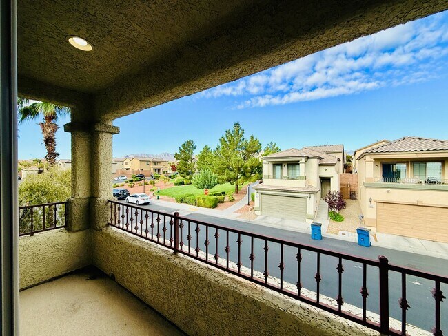Building Photo - Gated Community Home in Centennial Hills!
