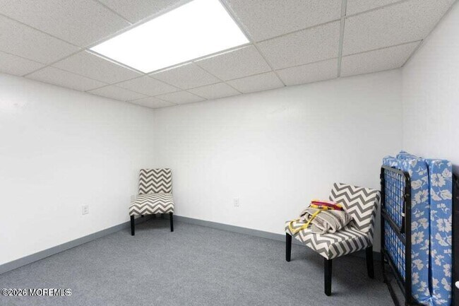 Building Photo - 1597 N Bay Ave