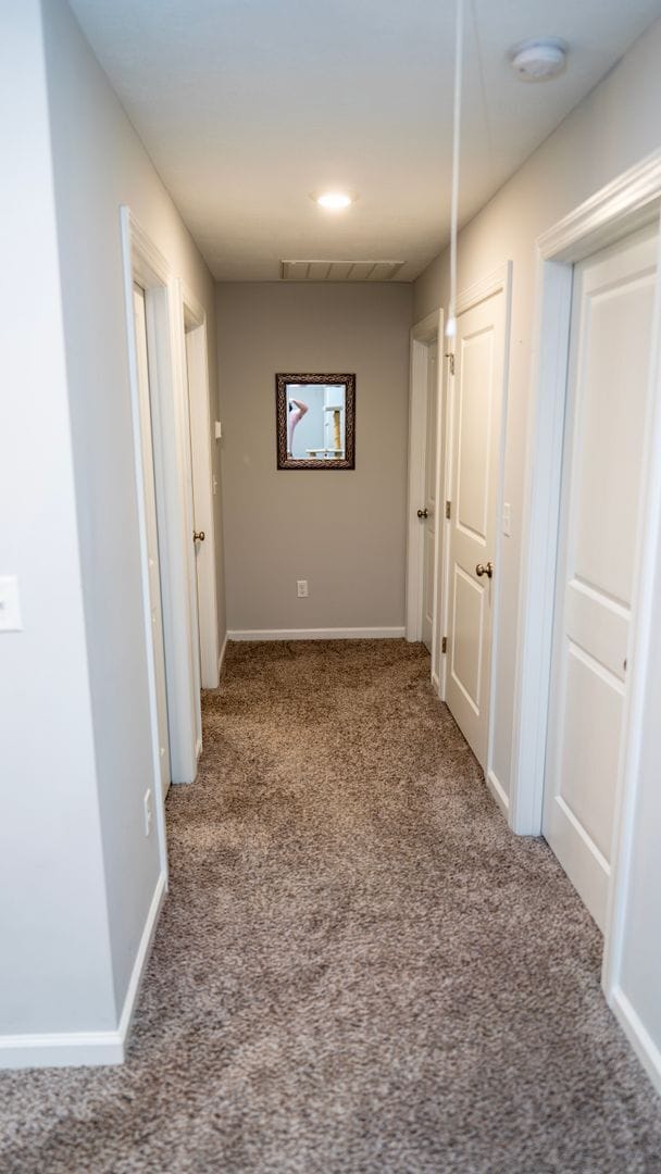 Building Photo - Almost new 4 bedroom 2.5 bathroom just off...