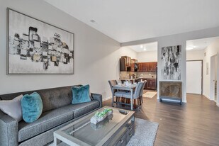 Building Photo - Metro Place Apartments