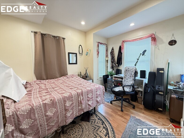 Building Photo - 3 Griggs Pl