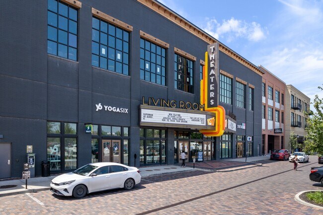 Building Photo - 1009 N Park Ave
