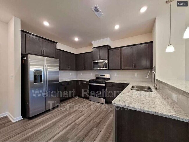 Building Photo - 5602 Preveza Pl