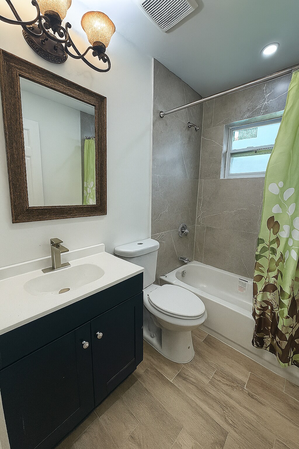 Building Photo - 4814 NW 48th Ave