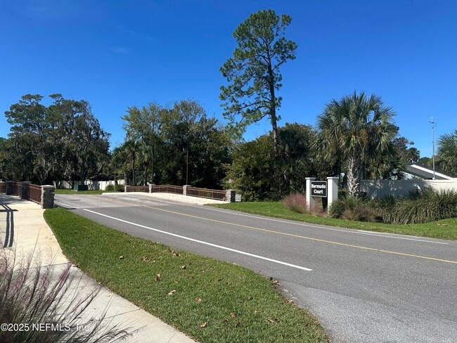 Building Photo - 133 Bermuda Ct