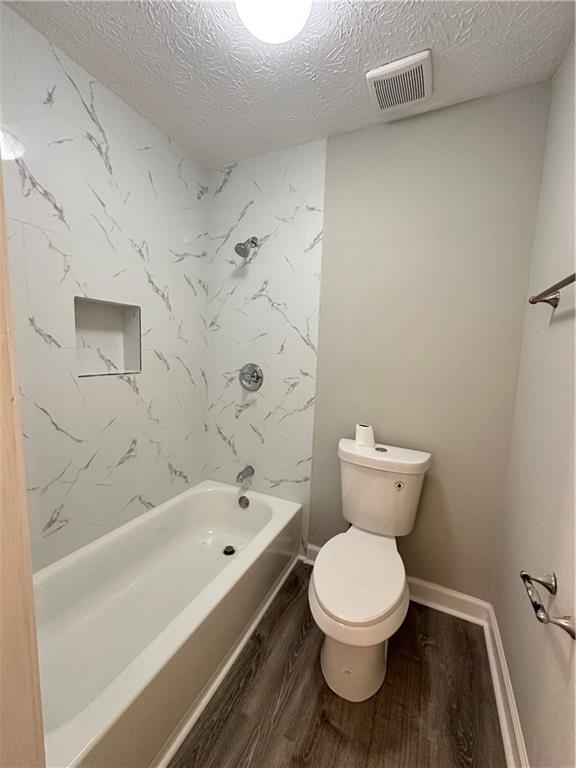 Building Photo - 3243 River Oak Pl