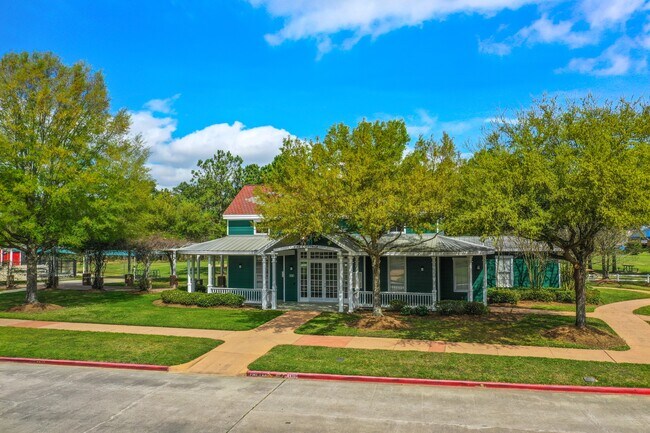 Building Photo - 5802 Sawyer Bend Ln