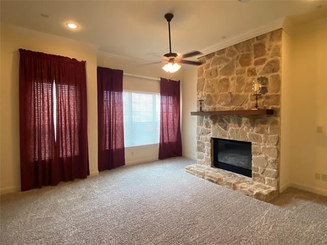 Building Photo - 4037 Winsor Dr