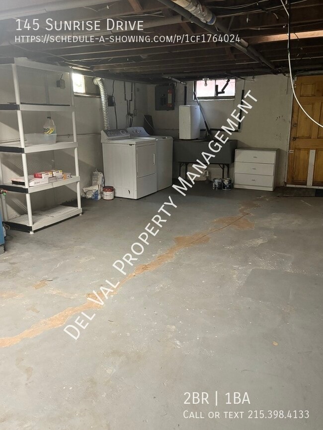 Building Photo - 145 Sunrise Dr