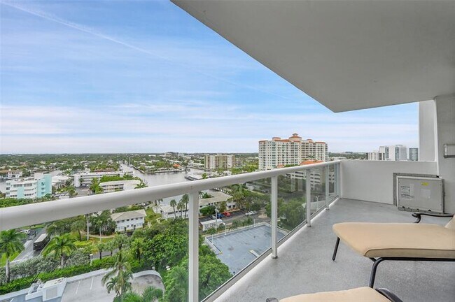 Building Photo - 2841 N Ocean Blvd