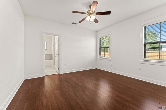 Building Photo - 12664 Brown Rd