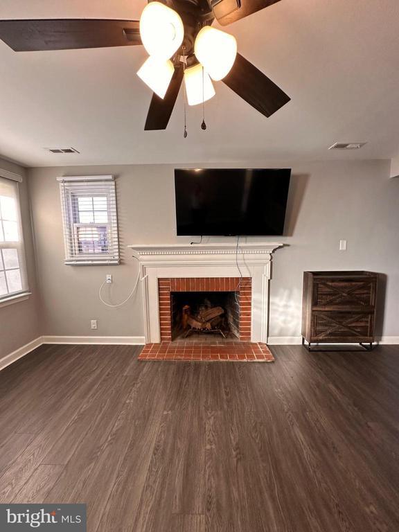 Building Photo - 1138 Armistead St