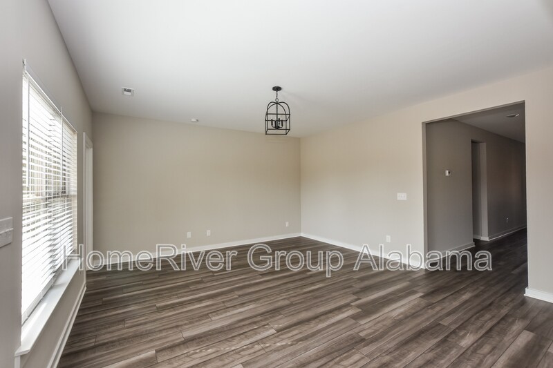 Building Photo - 212 John Harold Dr