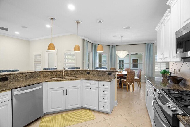Building Photo - 4703 Seastar Vista