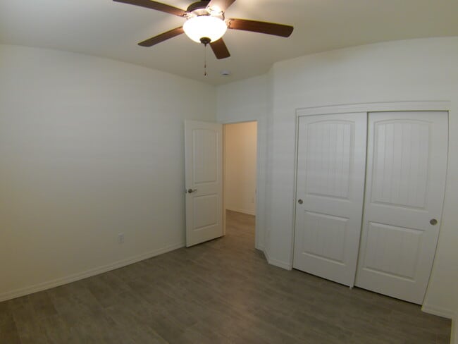 Building Photo - 506 McAlister Dr