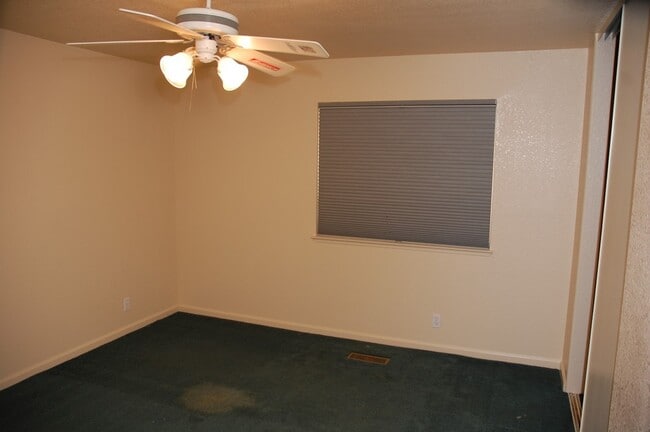 Building Photo - 10375 Spunn Rd