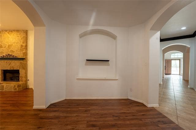 Building Photo - 8132 Black Ash Dr