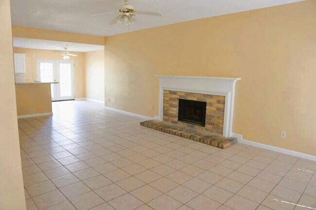 Building Photo - 1503 Park Wind Dr