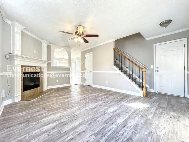 Building Photo - 113 Oak Grove Pl