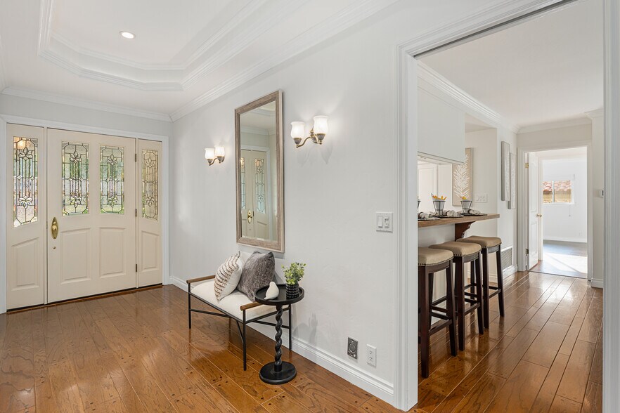 Building Photo - 1169 San Pablo Dr