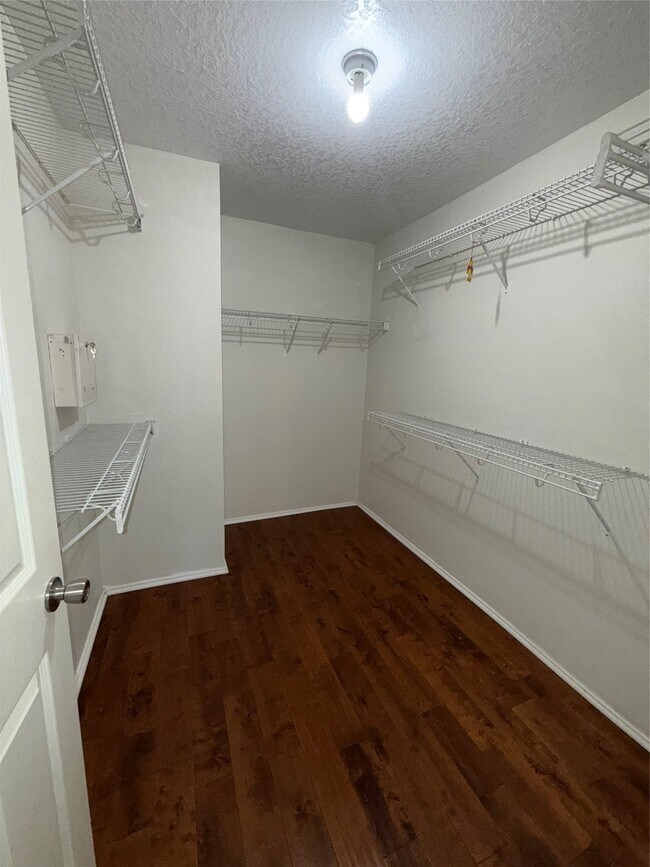 Building Photo - 14954 Sugar Peak Dr