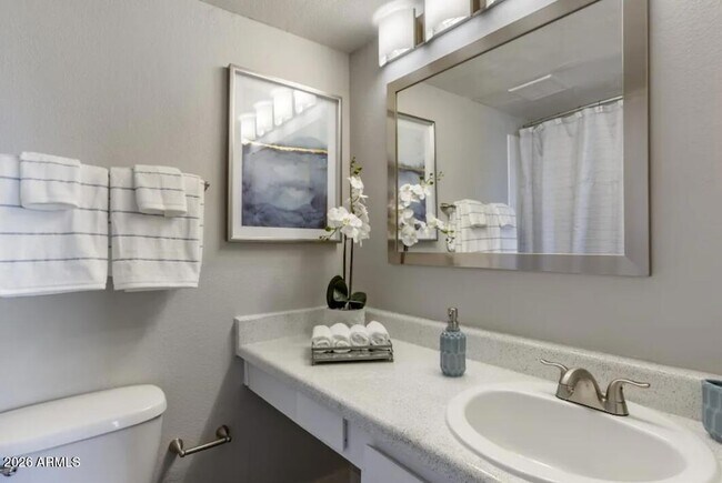 Building Photo - 17031 N 11th Ave