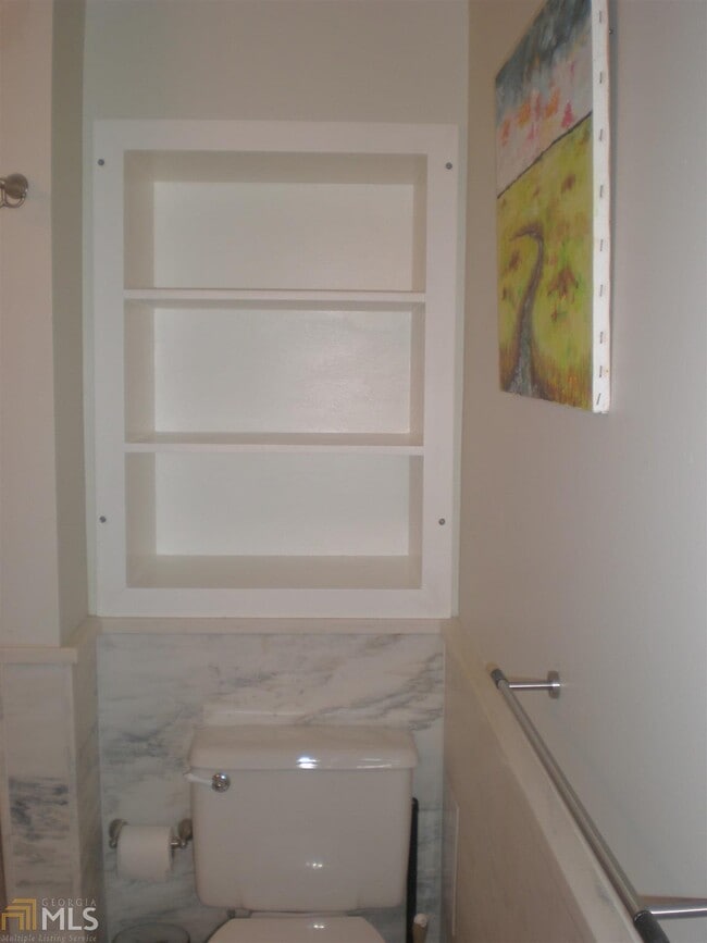 Building Photo - 1962 Spectrum Cir