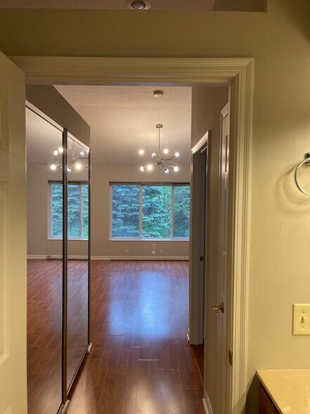 Building Photo - 4333 Marival Way