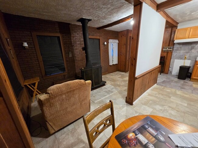 Building Photo - 286 Benton Hollow Rd