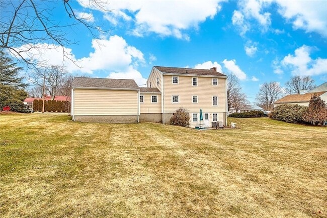 Building Photo - 12 Whalen Dr