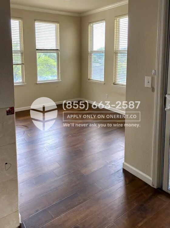 Building Photo - 38700 Tyson Ln