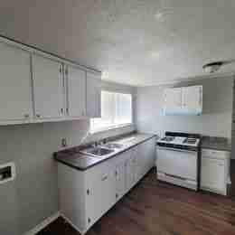 Building Photo - 3701 W 13th Ave