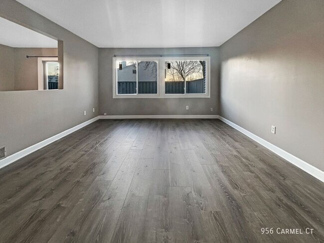 Building Photo - 3br 1.5ba 2cg ~ Security Deposit Free Alte...