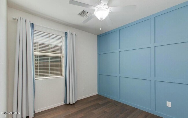 Building Photo - 287 N Jesse St